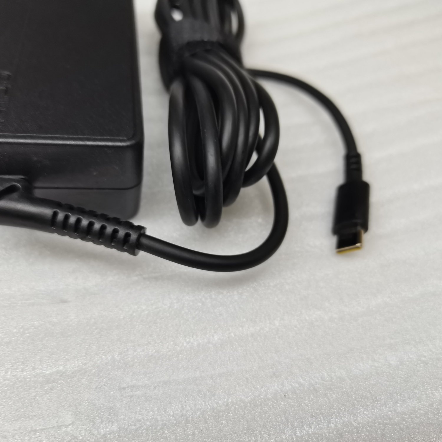 适用华硕联想华为小笔记本电脑充电器20V3.25A TYPE-C 65W电源