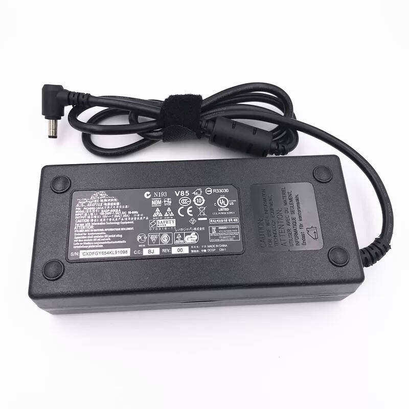 神舟战神K660E-i7电源适配器K670D-G4D1笔记本电脑充电器19V7.89A