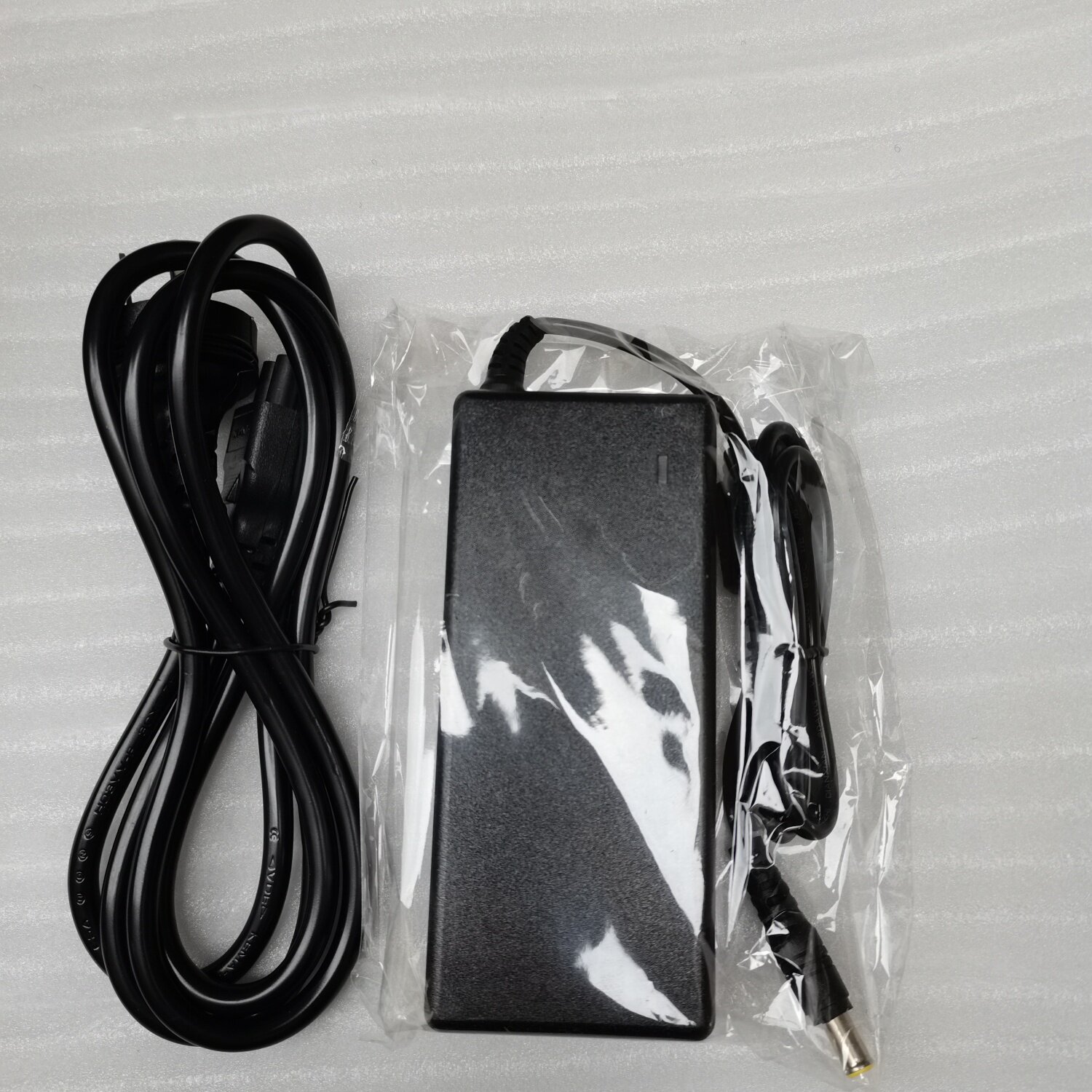索尼KDL-42W650A液晶电视专用电源适配器19.5V 4.4A 4.7A送线
