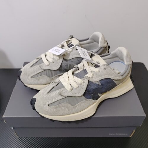【IU同款】 New Balance U327WCA 发广东BB主图下单请看详情C