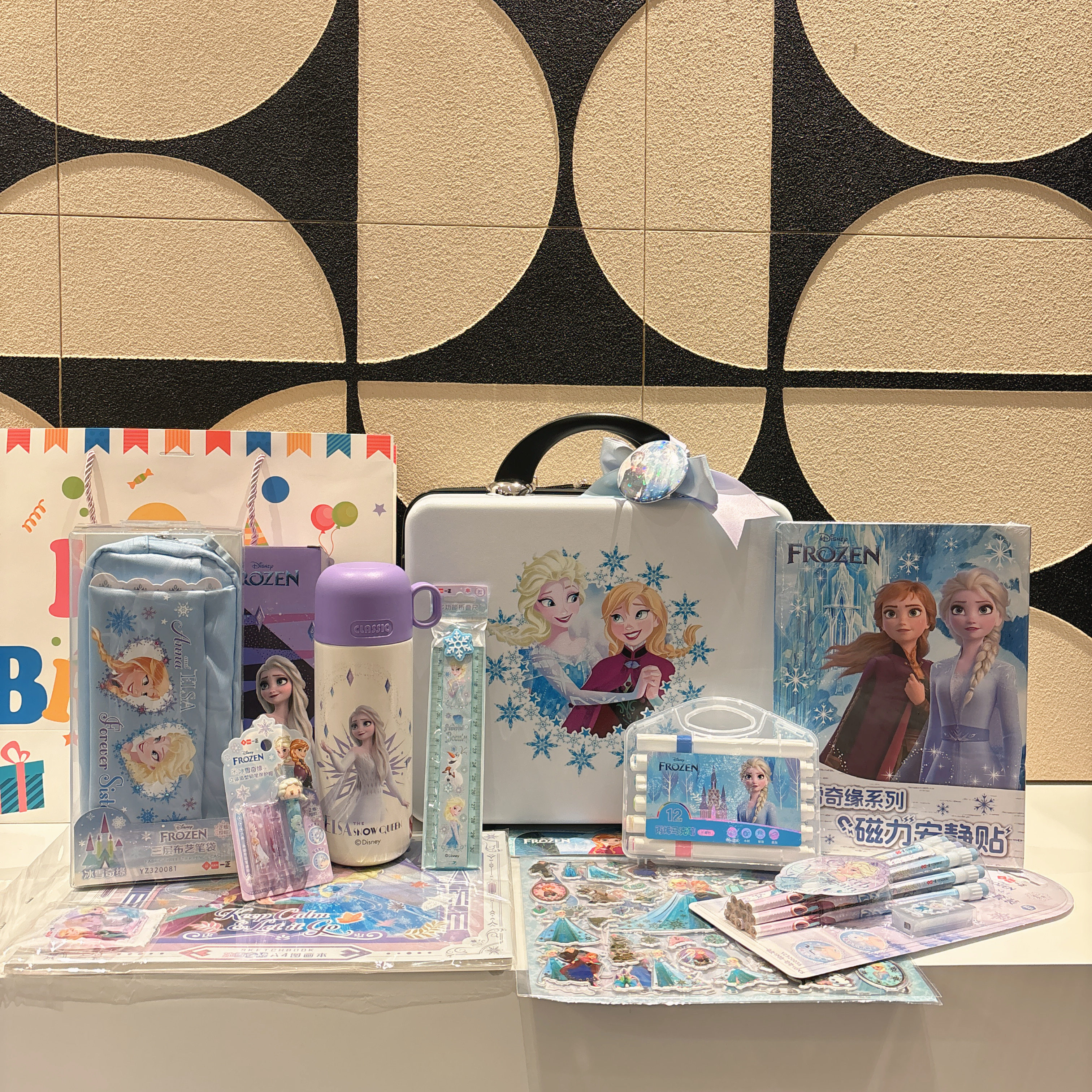 冰雪奇缘艾莎公主主题儿童生日伴手礼儿童节礼品开学礼品书包文具