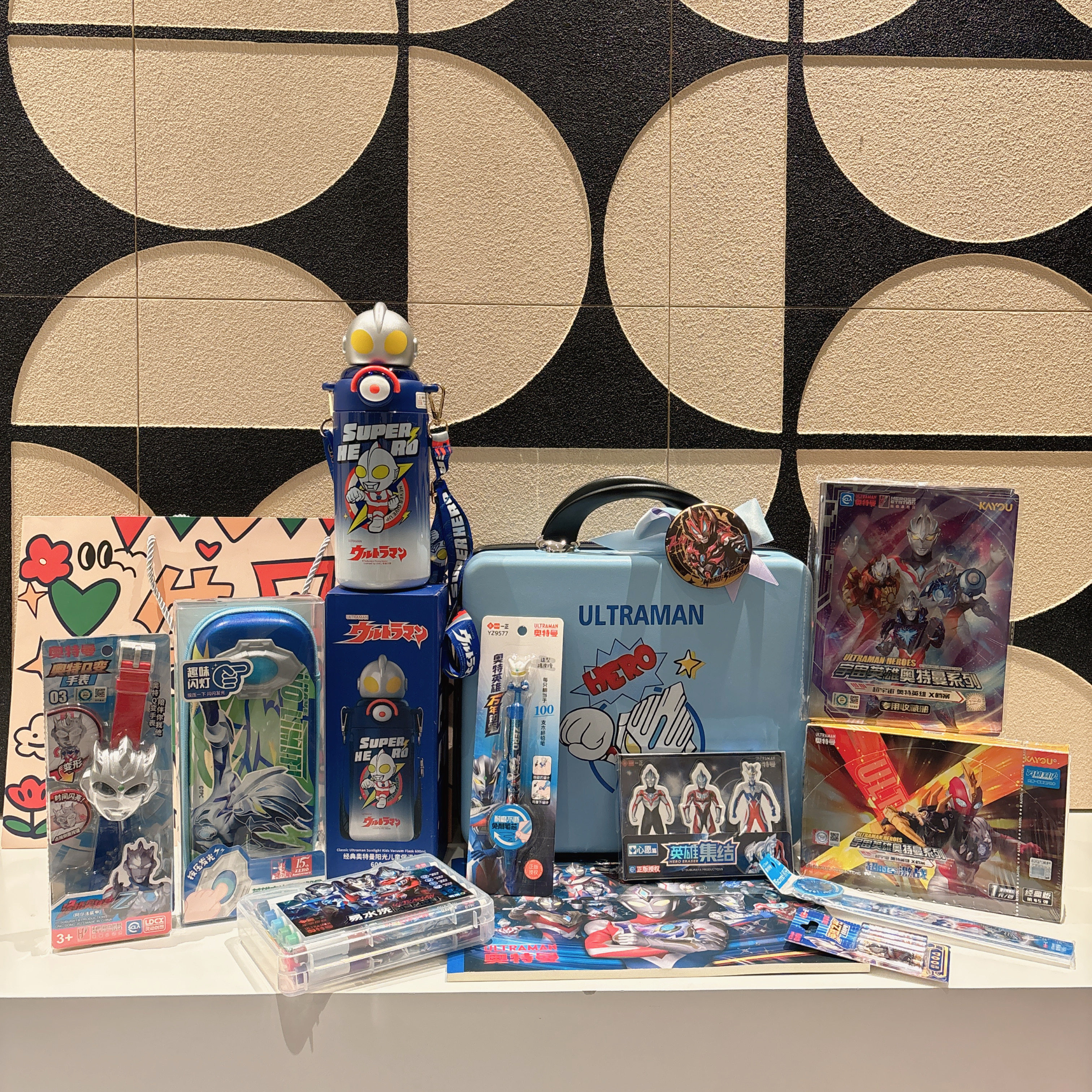 奥特曼儿童生日伴手礼十岁生日礼品儿童节礼品开学男生礼物小学生