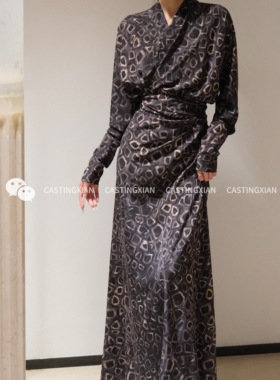 CASTING无隅｜CORTANA 24秋冬 黑色水彩印花系带裹身连衣裙