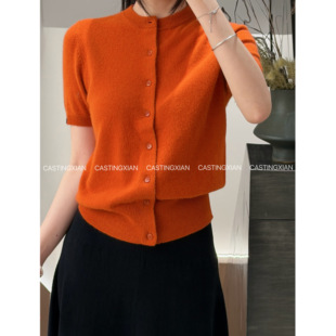 Extreme Cashmere N°399 Flyer 羊绒系扣亲肤圆领短袖开衫上衣