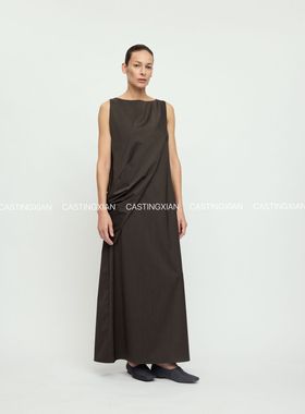 CASTING无隅｜RUOHAN 25秋冬 墨绿色精纺羊毛雕塑感连衣裙