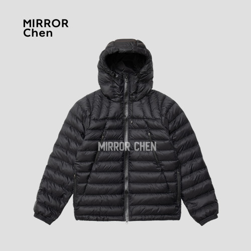 90白鹅绒短宽轻薄连帽排骨羽绒服