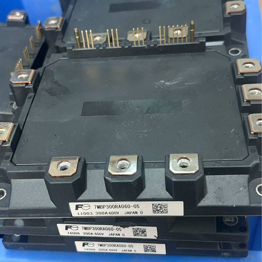 7MBP300RA060包好质量议价 也可为维修！！