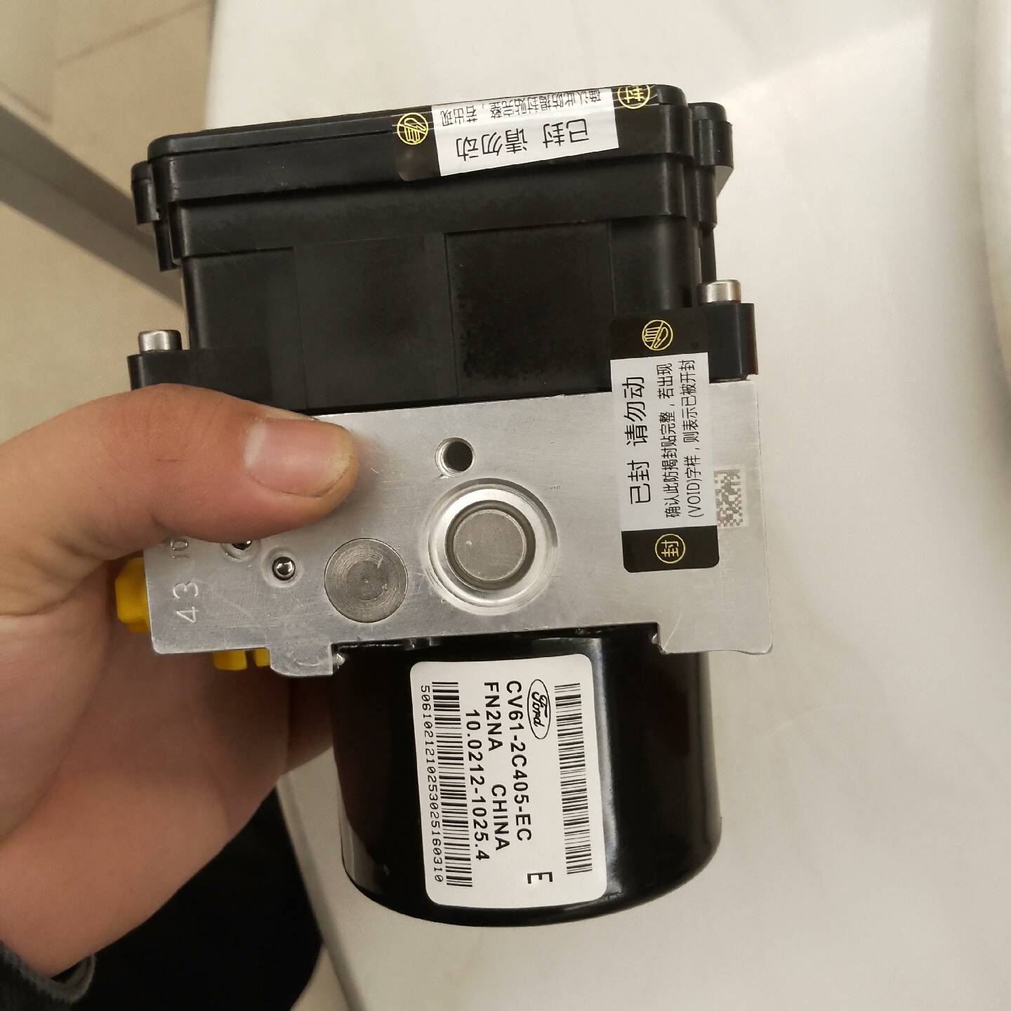 福特翼虎ABS泵CV61-2C405-EC议价 也可为维修！！