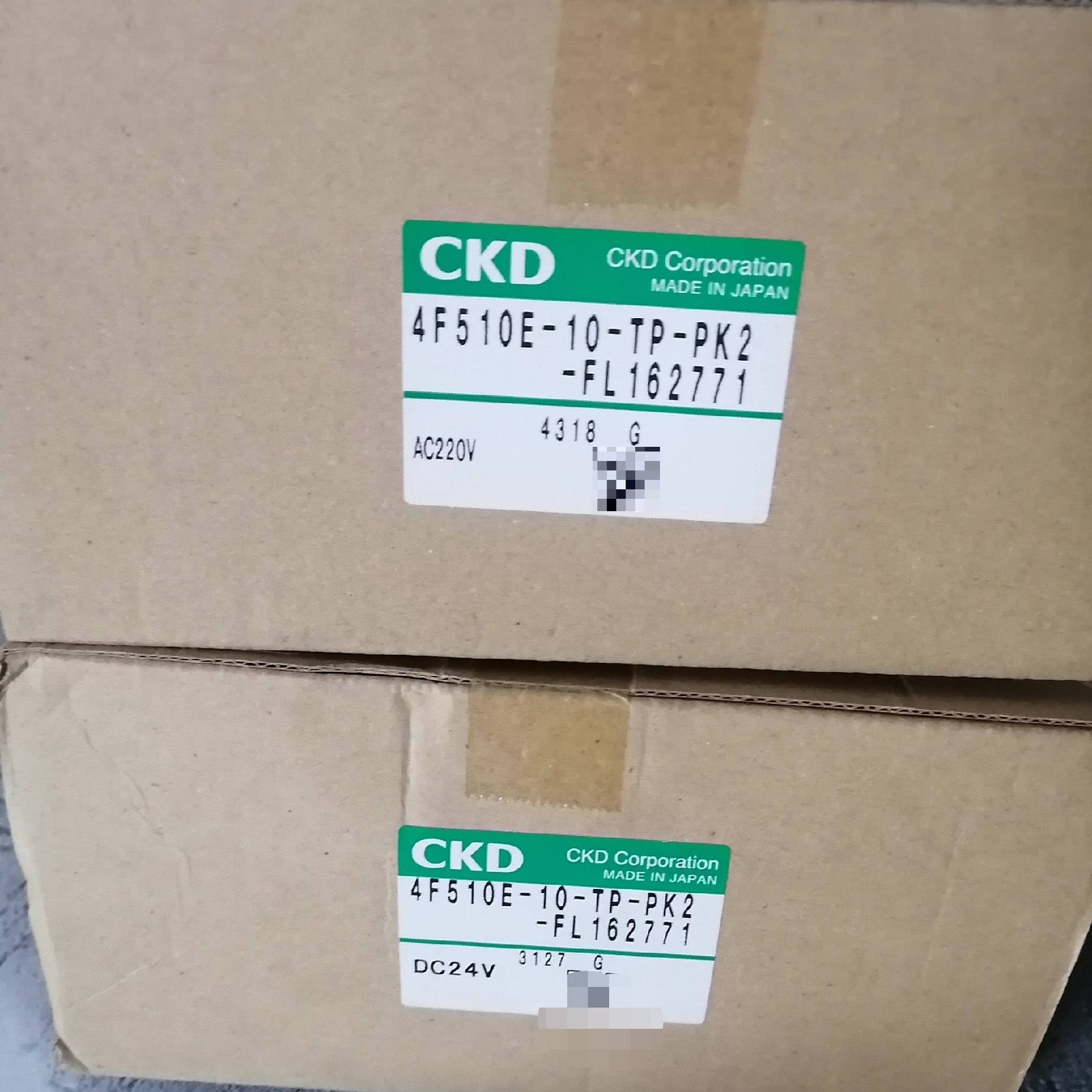 CKD电磁阀4F510E-10-TP-PK2-FL1议价 也可为维修！！