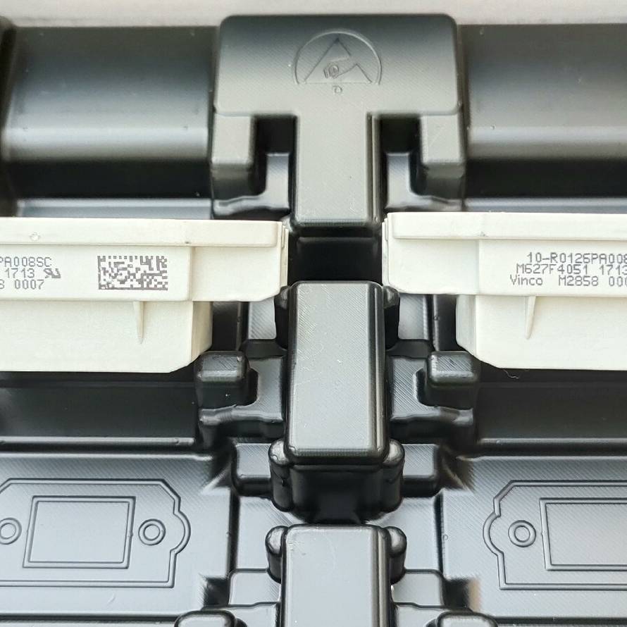 10-R0126PA008SC M627F4051 1713议价 也可为维修！！