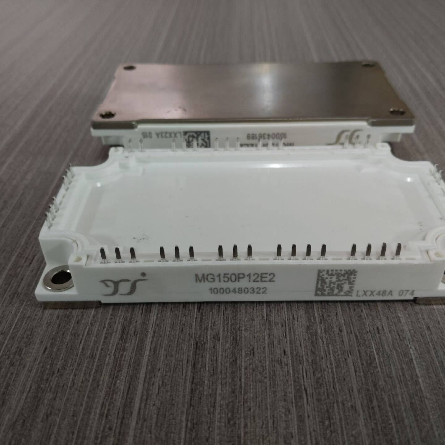 7MBR150VN120-50 7MBR150VR120-5议价 也可为维修！！
