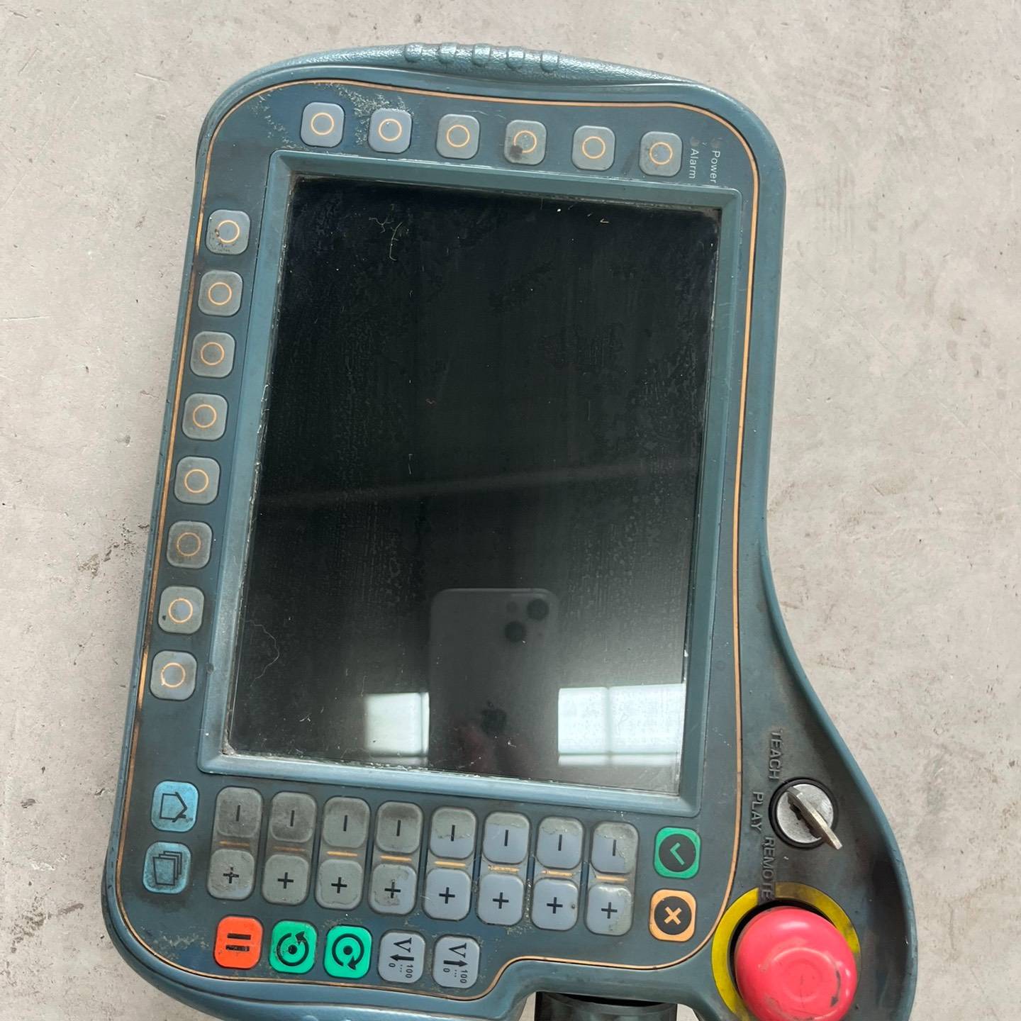 CRP-TPHT80K-C2示教器议价 也可为维修！！
