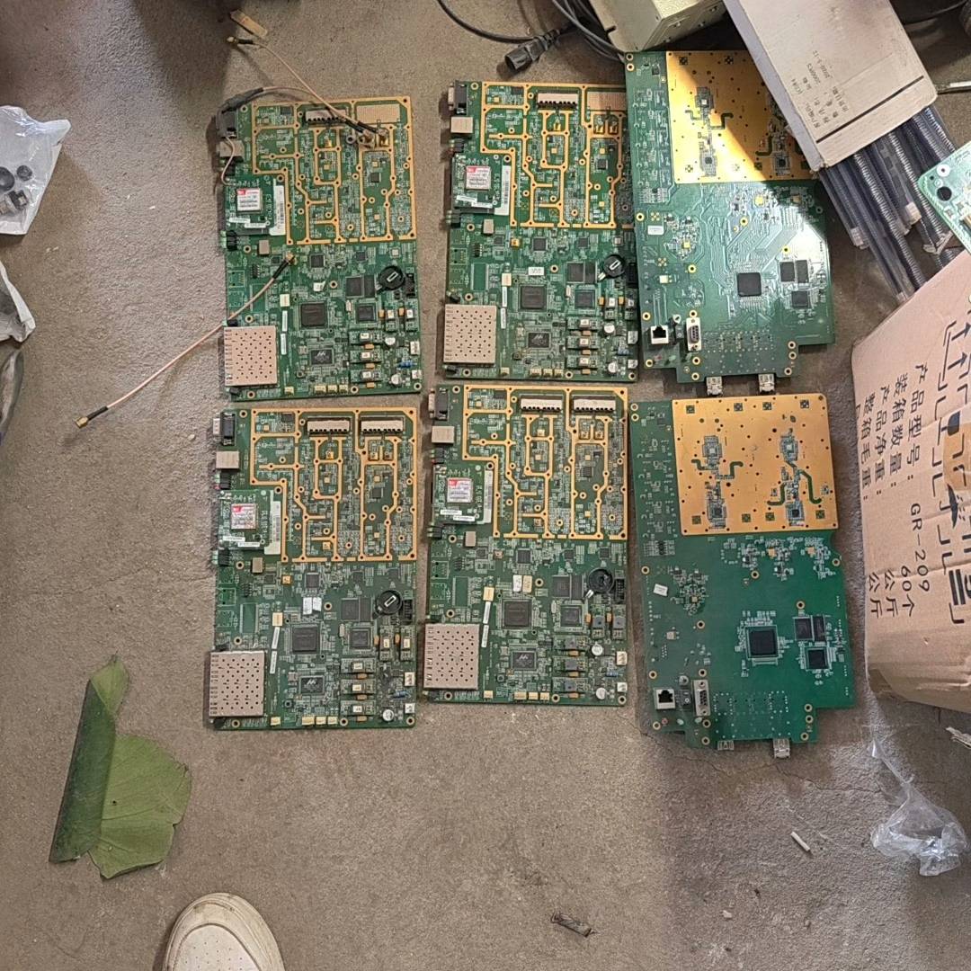 阿尔特拉芯片，EP4CGX75CF2议价 也可为维修！！