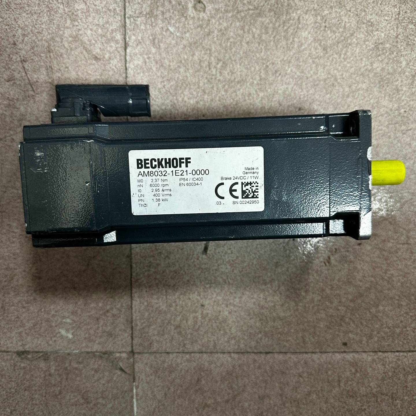 倍福伺服电机 AM8032-1E21-0议价 也可为维修！！