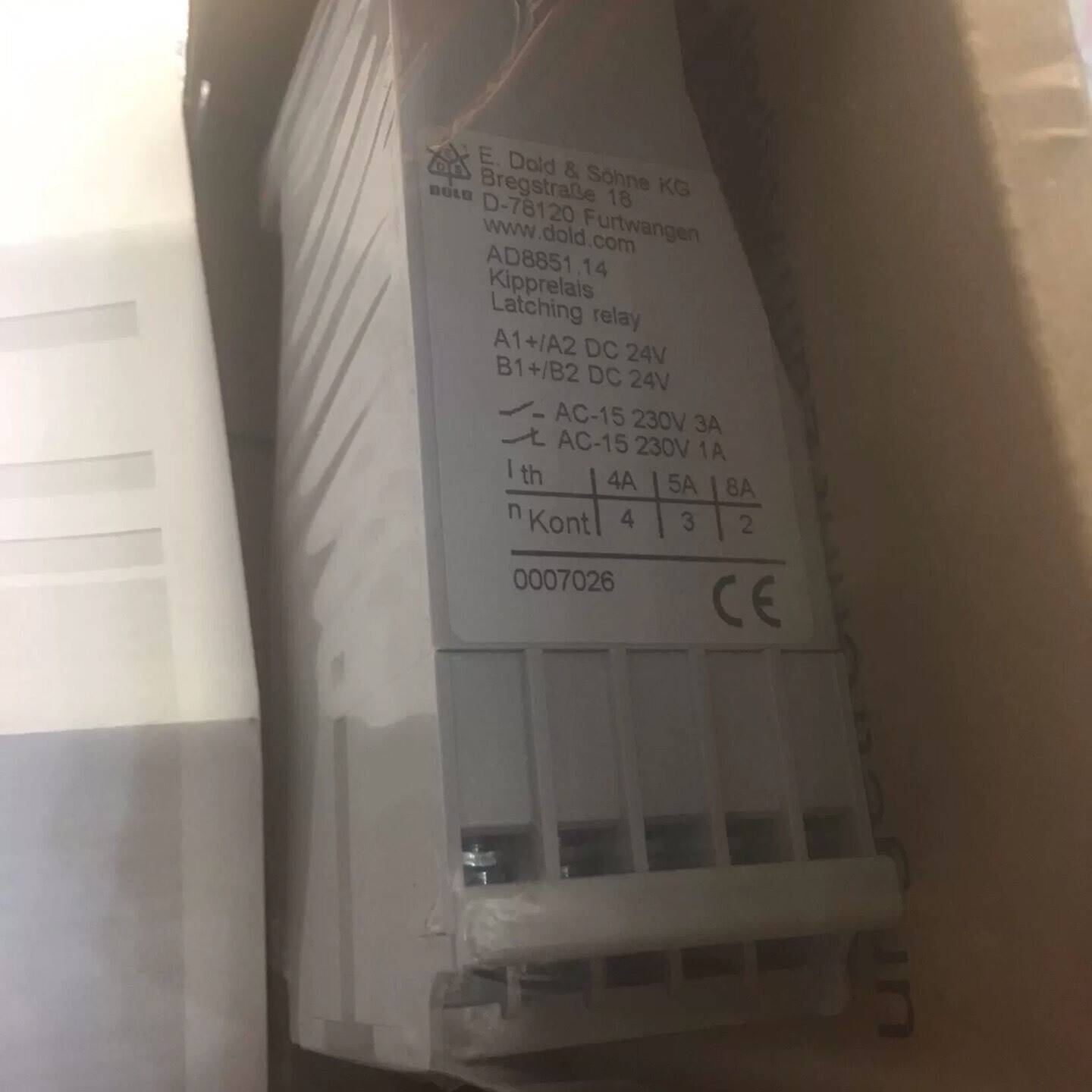 DOLD  latching relay  AD8851.1议价 也可为维修！！