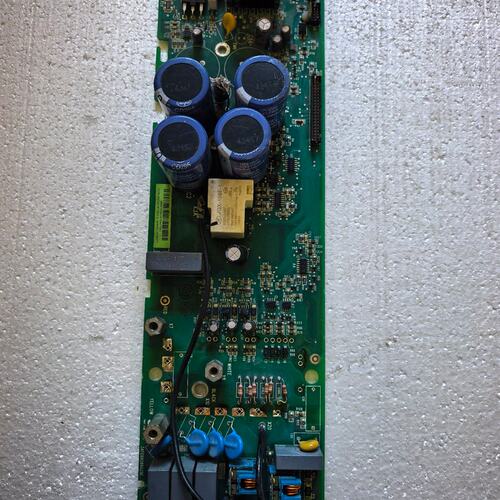 议价SINT4210C 变频器电源驱动板，实物图，板子当