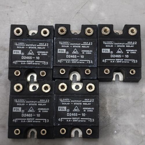 议价固态继电器L 型号D2465-10，65A