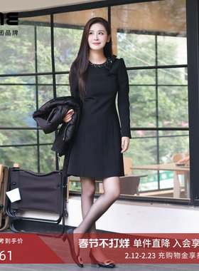 朗姿/LIME莱茵小香风收腰领口钉珠蝴蝶结装饰连衣裙小黑裙冬新款