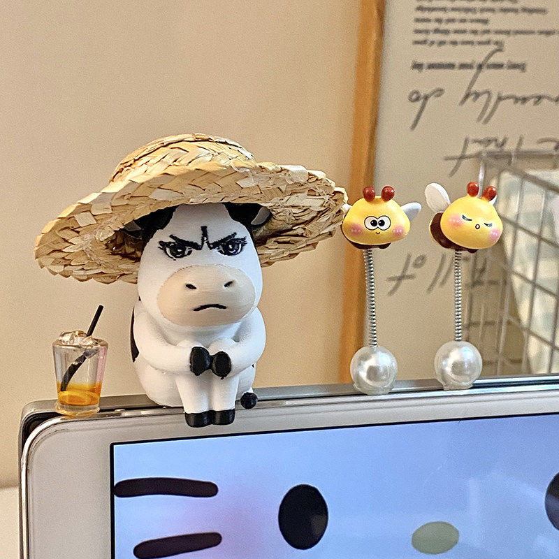 emo委屈草地牛模型丑萌治