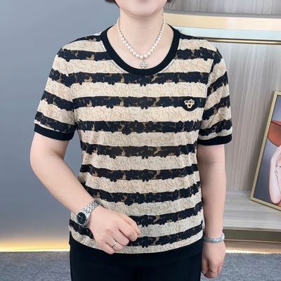 中年妈妈时尚减龄圆领条纹T恤