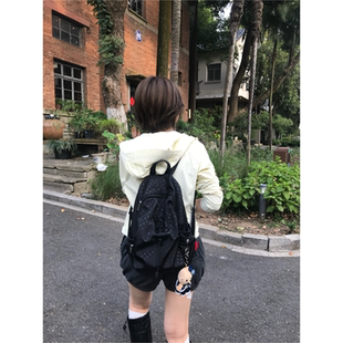 「银角大王」多口袋户外韩系波点双肩包！少女百搭大容量学生通勤