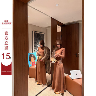 吴童童纯色高领长袖打底a字连衣裙女秋冬韩系收腰显瘦内搭长裙子