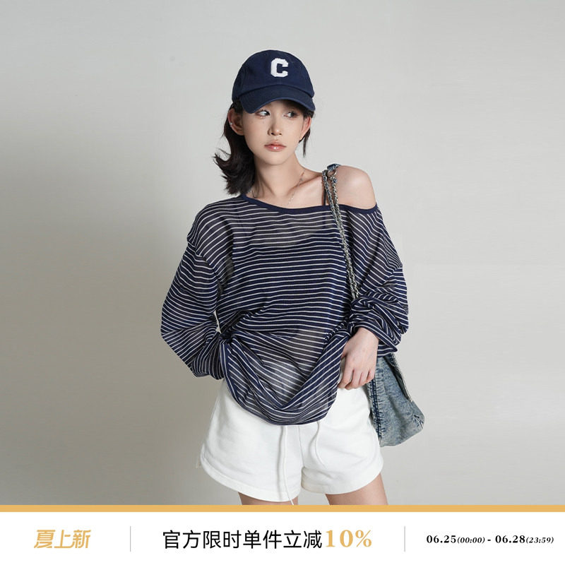 吴童童 条纹斜肩长袖露肩针织T恤女夏季新款韩系宽松薄款罩衫上衣
