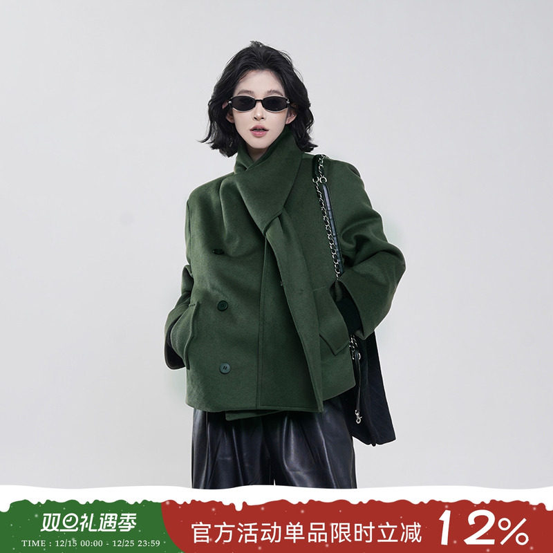 吴童童纯色加厚夹棉长袖毛呢外套