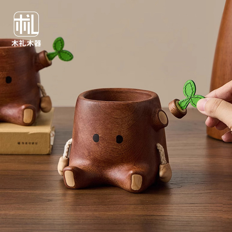 小众创意实木树桩笔筒木质可爱办公室桌面收纳笔架送老师学生礼物