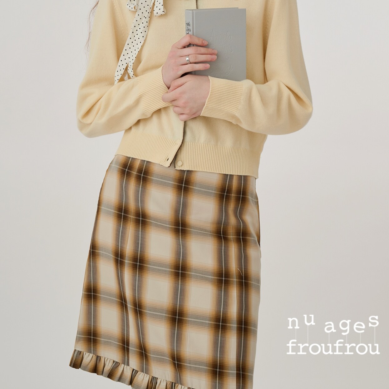 复古学院风格纹打褶半身A字裙