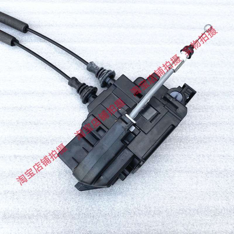 适配进口现代新胜达维拉克斯中控锁车门锁机构锁块闭锁器拉线马达