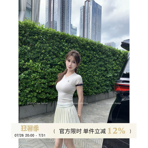 撞色T恤百褶a字裙学院风运动套装