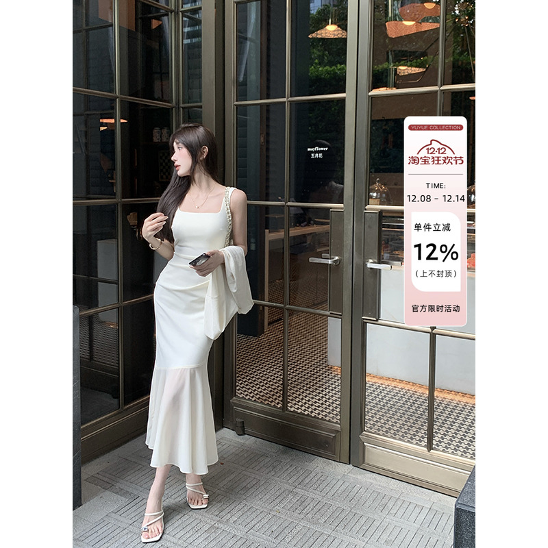 愉悦白色气质性感拼接吊带连衣裙
