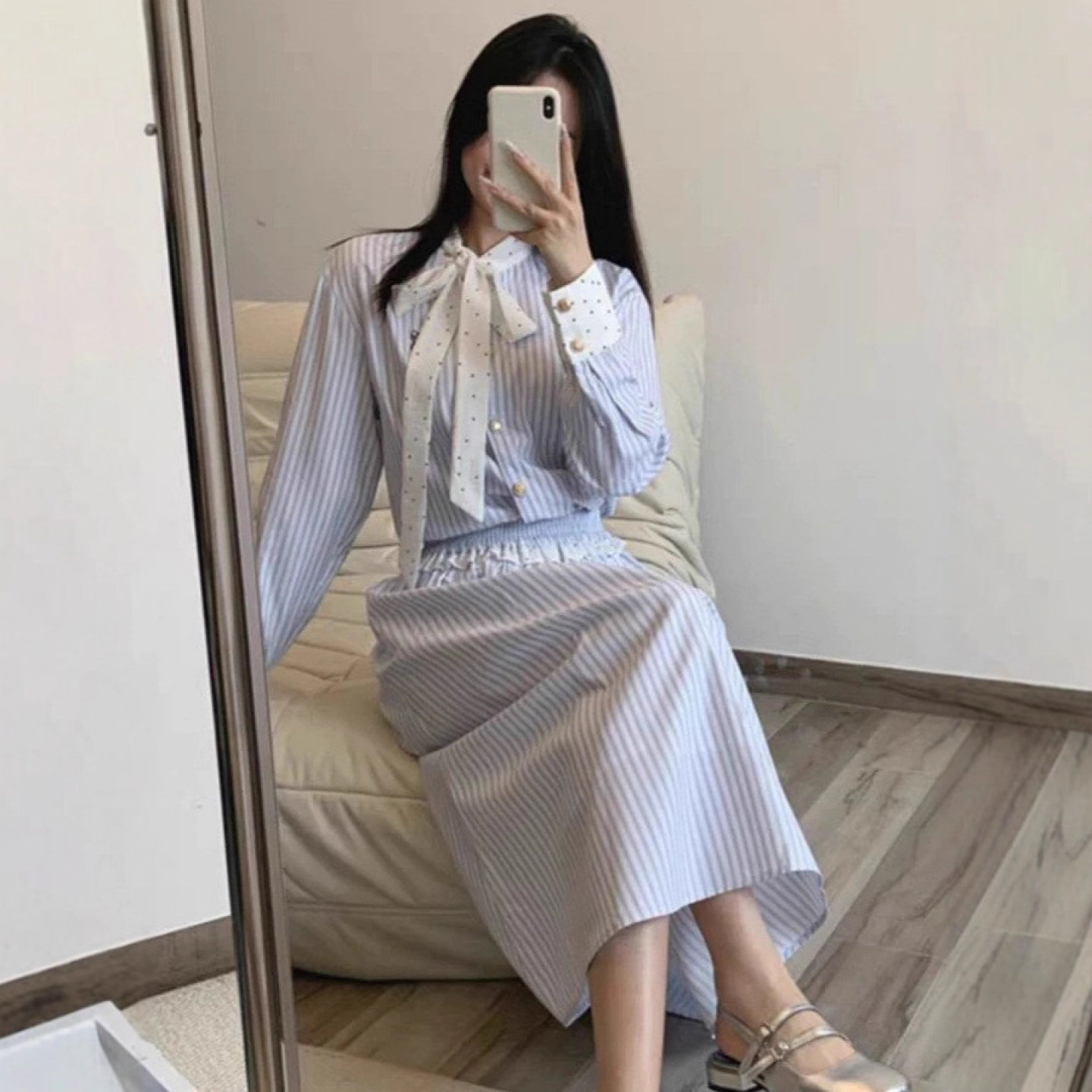 学院风条纹收腰Polo连衣裙