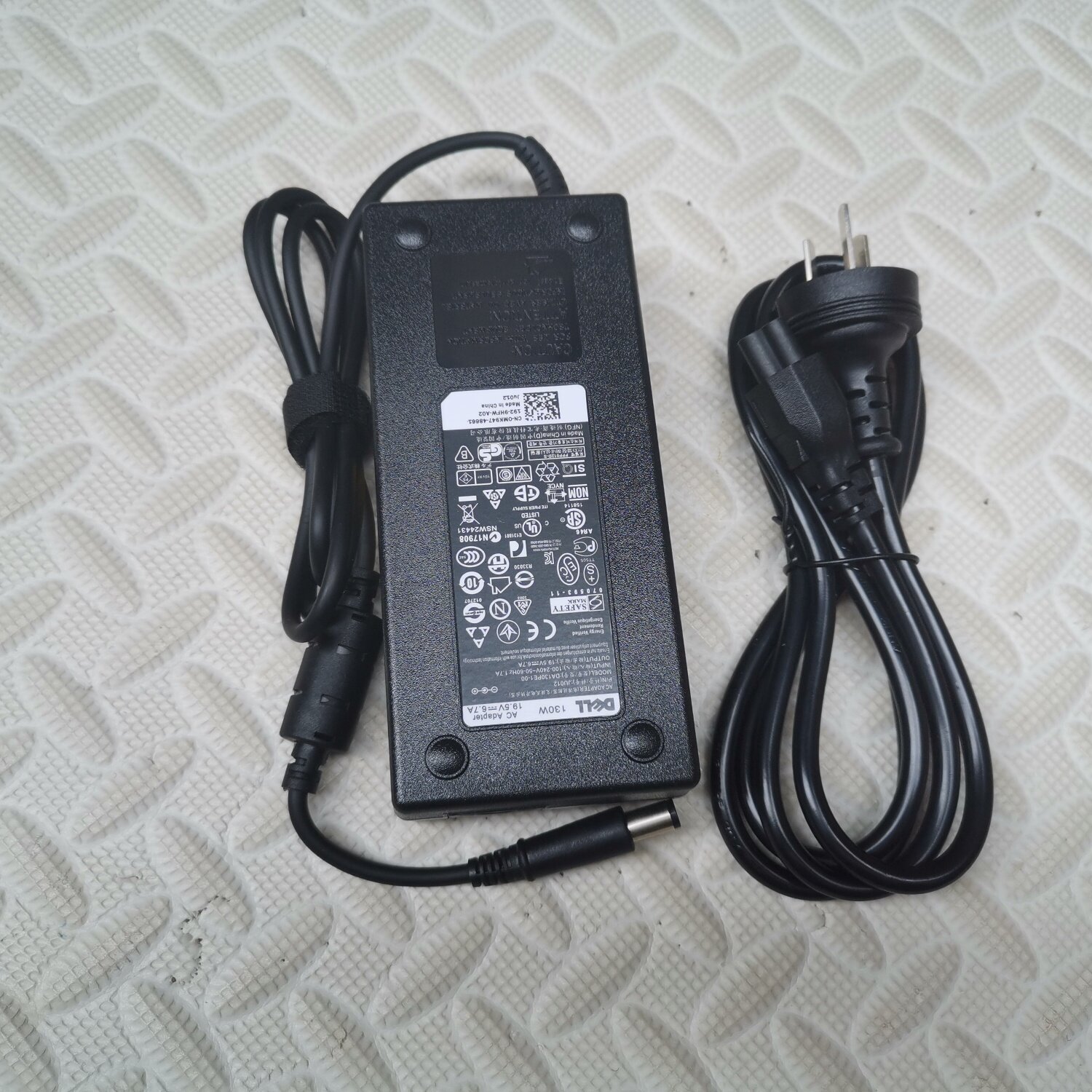 戴尔1535 1536 1537 1555 19.5V4.62A笔记本电源适配器电脑充电线