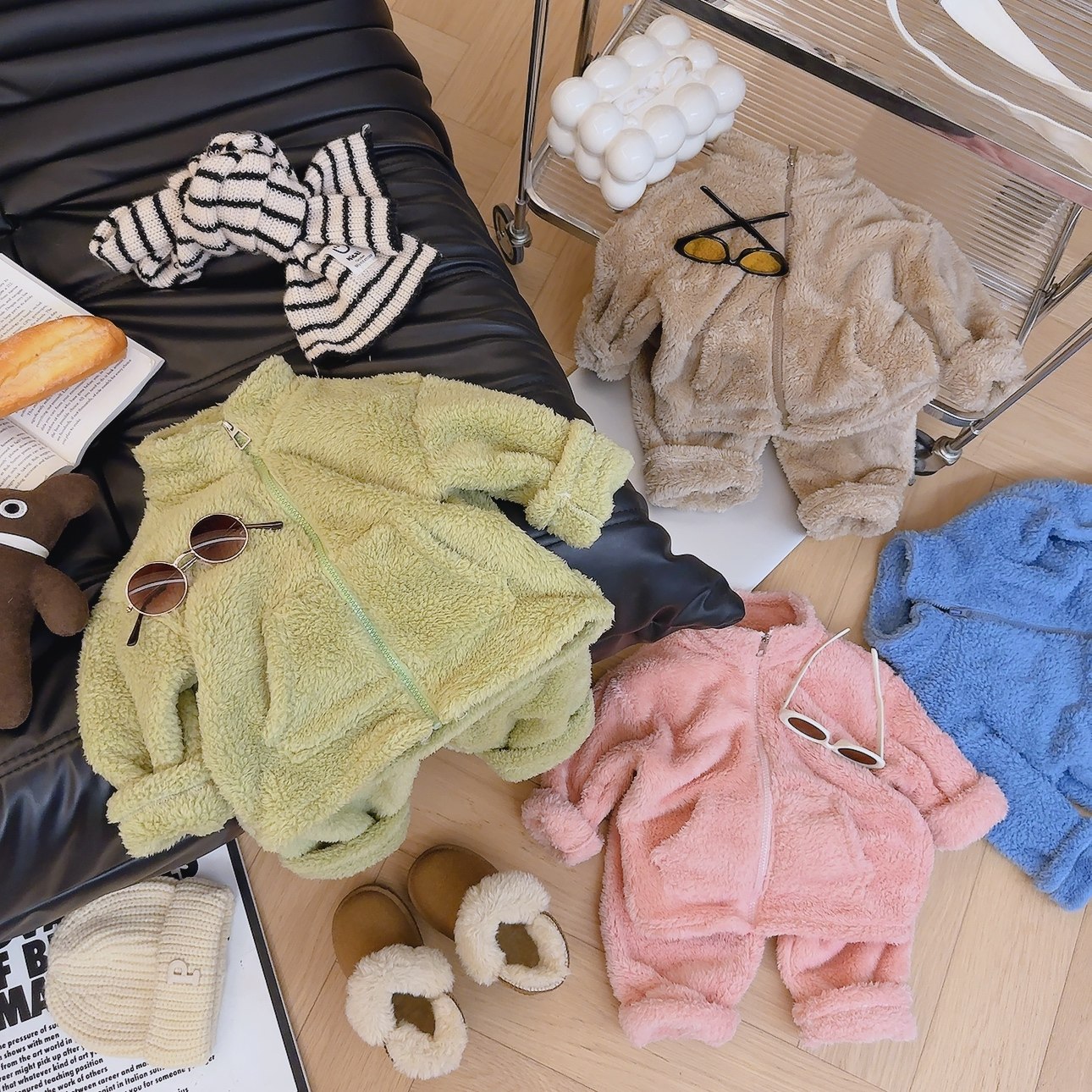 儿童保暖睡衣加绒家居服保暖衣毛绒加厚男女宝宝拉链套装秋冬季