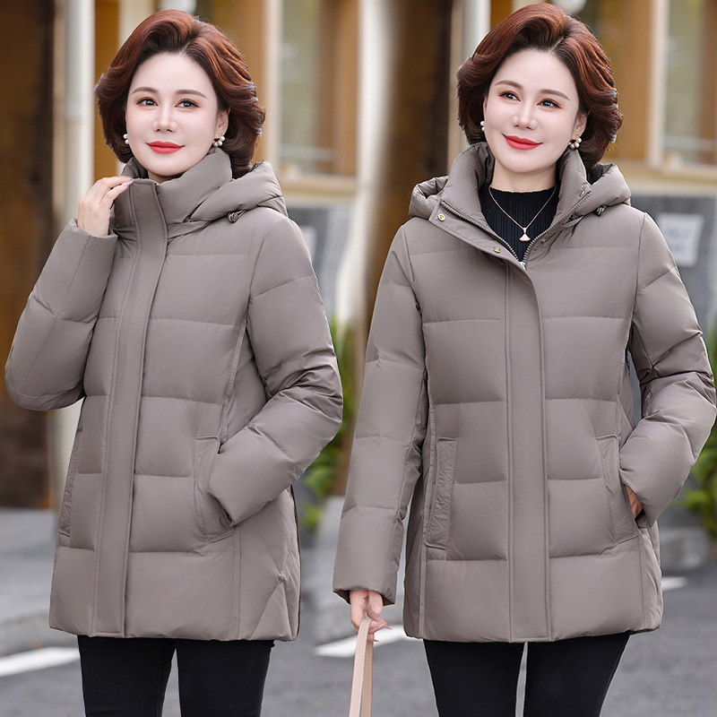 雅鹿中老年女加厚保暖连帽羽绒服