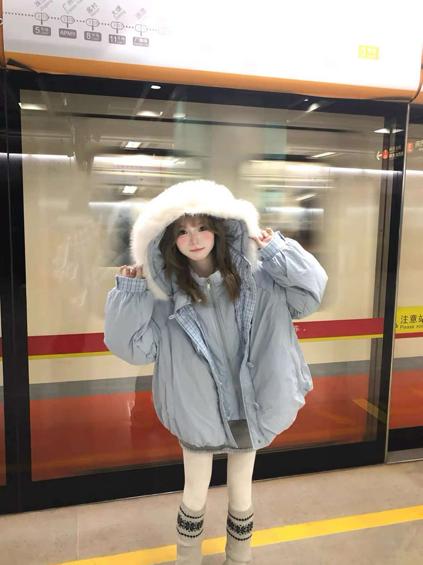 Women's Hooded Down Jacket Loose Warm 2025 Winter Style - Taobao product photo 2