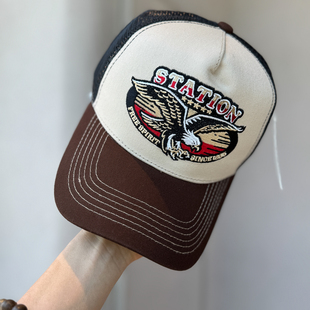 夏季网眼老鹰刺绣棒球帽男硬顶鸭舌帽拼色户外运动透气卡车帽子