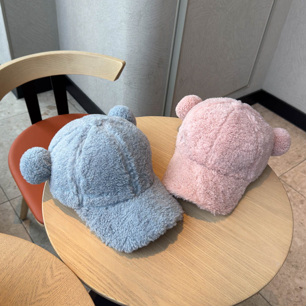 可爱毛球羊羔绒大头围棒球帽子女