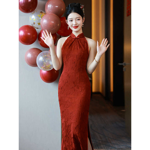 红色旗袍敬酒服新娘新中式晨袍订婚出阁回门宴挂脖露肩无袖礼服裙