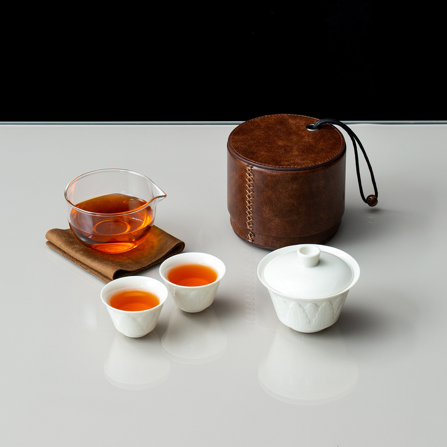 浮雕芭蕉定窑旅行茶具一盖碗二杯高档精致泡茶器车载快客杯伴手礼