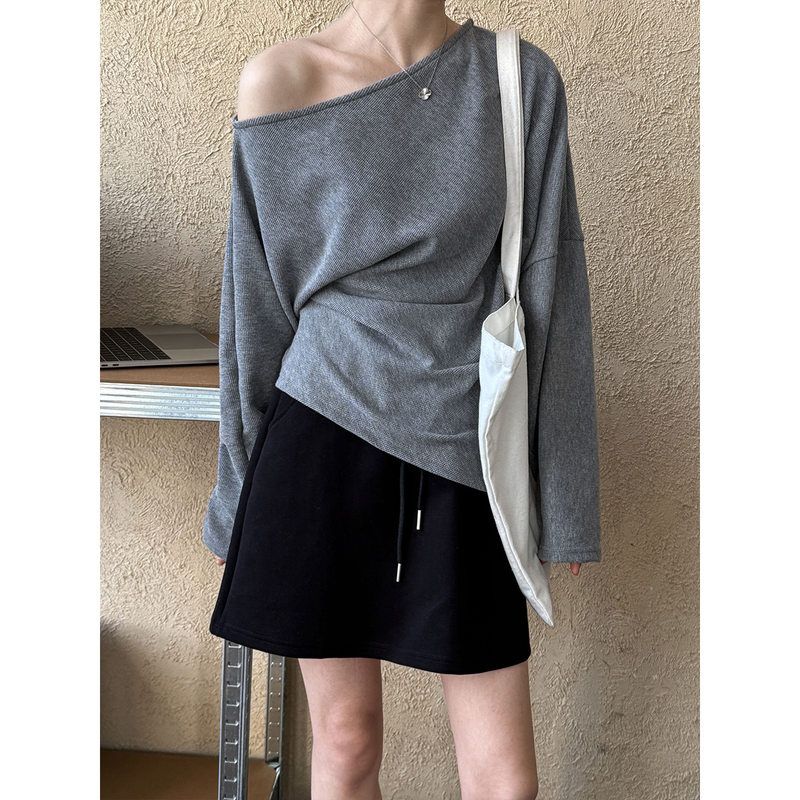 鹿西夏季感不规则斜肩卫衣女新款小众纯棉褶皱开叉收腰上衣