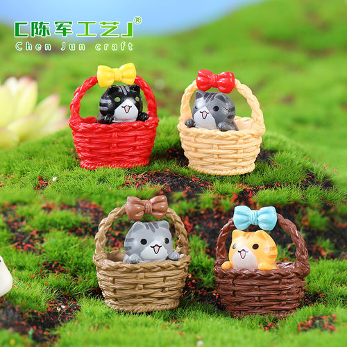 工厂直发小猫咪苔藓平底竹篮微景观摆件饰品公仔多肉素材配件