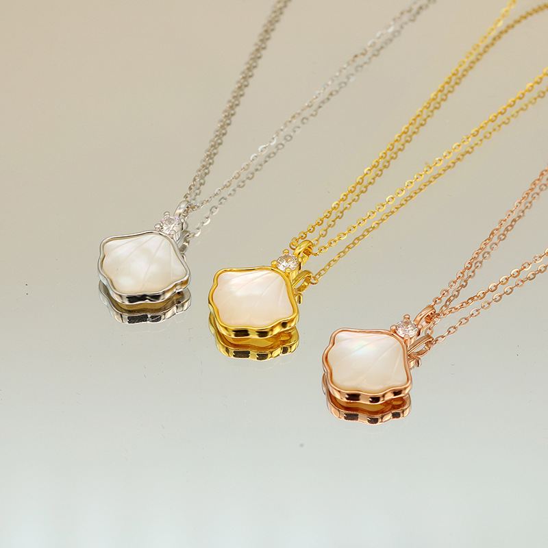 英国CoopKoop一贝子925银项链女时尚气质白贝母小鹿吊坠小众轻奢