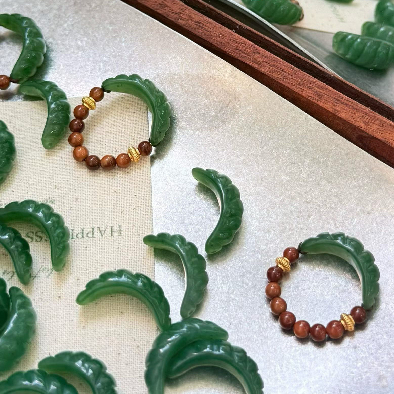 国风china chic 和田碧玉牛角包戒指 库克戒指 显白气质檀木指环