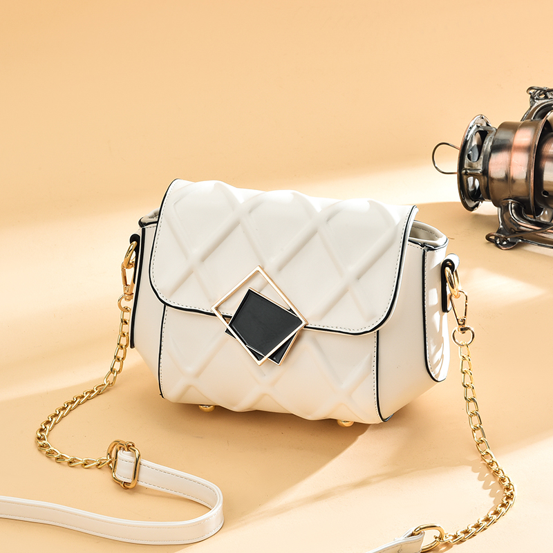品牌精选轻奢时尚链条菱格小包