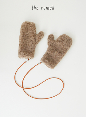 the rumah 泰迪绒挂脖手套  新品连指羊毛内里真皮挂绳保暖手套女
