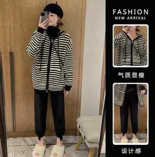 孕妇外套春秋外穿条纹针织毛衣拉链外套阔腿裤小个子孕妇秋装套装