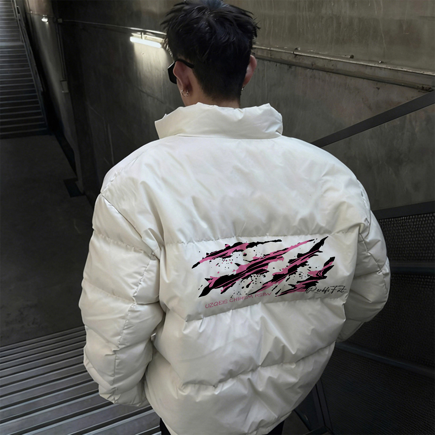 潮牌印花羽绒服男生冬季宽松